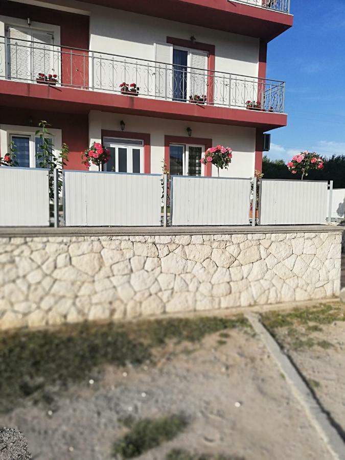 Apartmani Sladic Skradin Exteriör bild