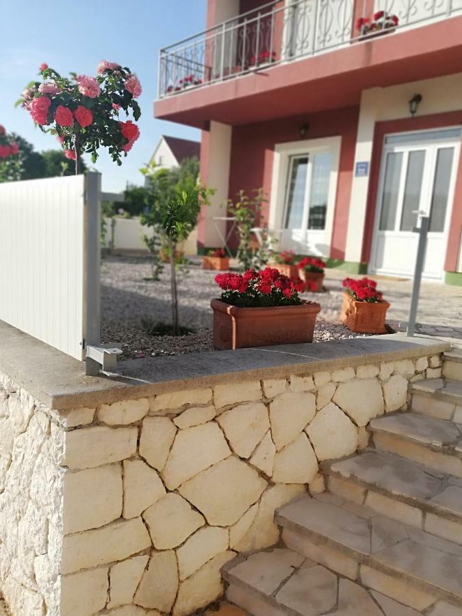 Apartmani Sladic Skradin Exteriör bild
